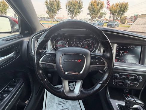 Used 2019 Dodge Charger SXT w/ Plus Group AWD/4WD image 18