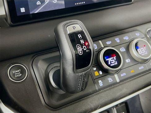 Used 2024 Land Rover Defender 110 S image 17