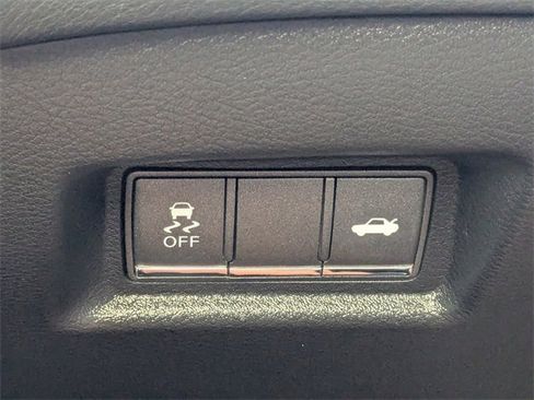 Used 2022 INFINITI Q60 3.0t Luxe w/ Cargo Package image 23