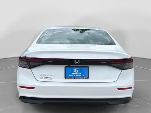Certified 2024 Honda Accord EX image 6