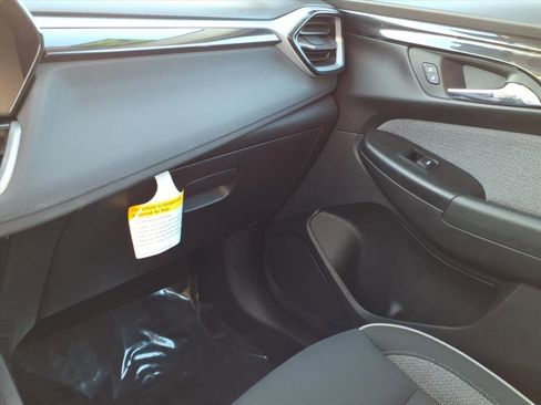 Certified 2024 Chevrolet TrailBlazer LT w/ LT Cold Weather Package image 22