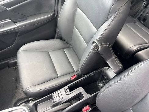 Used 2019 Honda Fit EX-L image 32