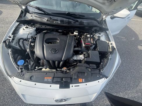 Used 2017 Toyota Yaris iA image 19