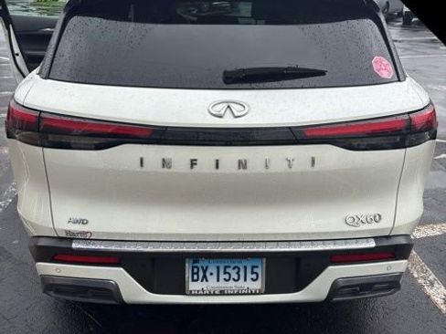 Certified 2022 INFINITI QX60 Luxe w/ Cargo Package AWD/4WD image 8
