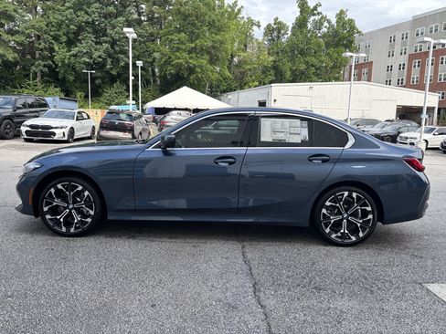 Used 2026 BMW 330i xDrive Sedan w/ Convenience Package AWD/4WD image 4