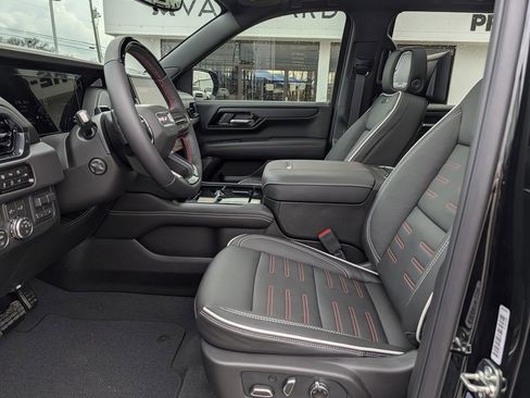 New 2026 GMC Yukon AT4 Ultimate image 24