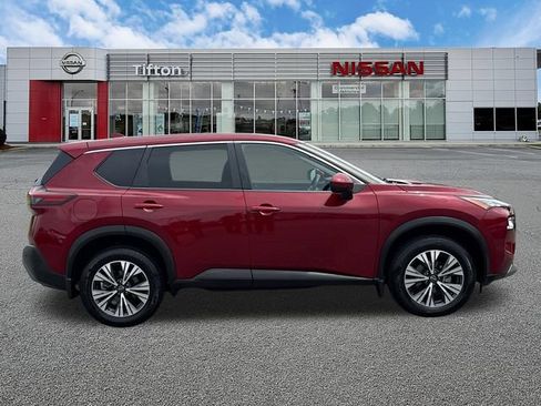 Used 2023 Nissan Rogue SV FWD image 8