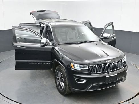 Used 2019 Jeep Grand Cherokee Limited AWD/4WD image 48