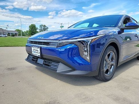 New 2026 Kia K4 FWD image 14