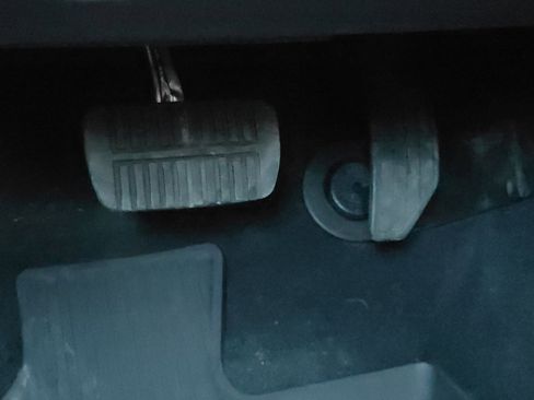 Used 2025 Subaru Outback Onyx Edition image 44