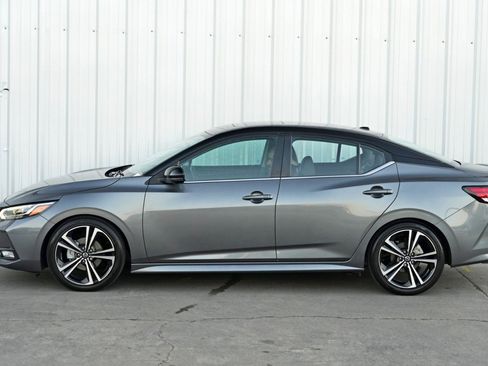 Used 2023 Nissan Sentra SR w/ SR Premium Package FWD image 44