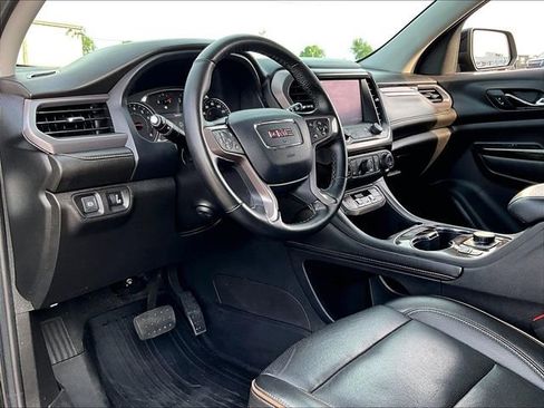 Used 2023 GMC Acadia AT4 w/ Preferred Package AWD/4WD image 8
