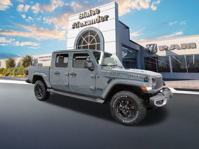 New 2025 Jeep Gladiator Sport