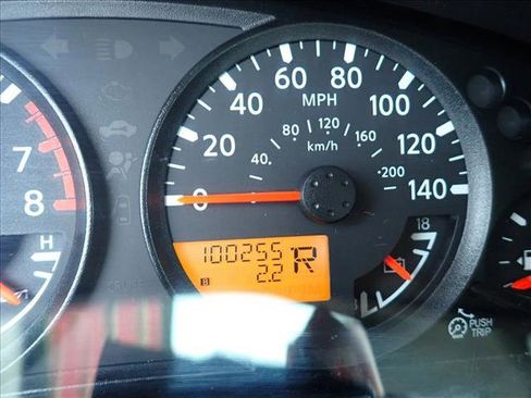 Used 2018 Nissan Frontier SV image 21