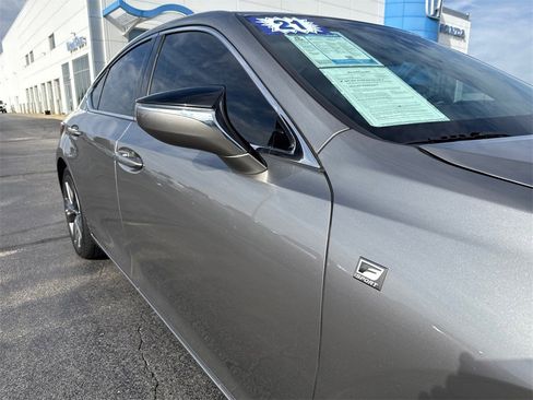 Used 2021 Lexus ES 350 F Sport w/ Accessory Package image 11