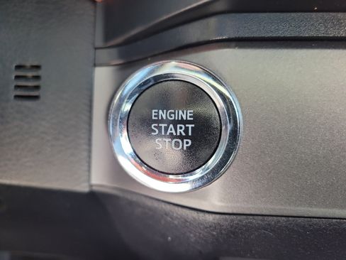 Used 2020 Toyota Tacoma TRD Sport image 28