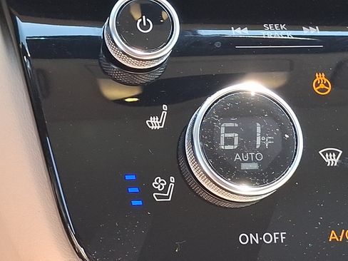 Certified 2024 INFINITI QX60 Luxe AWD/4WD image 27
