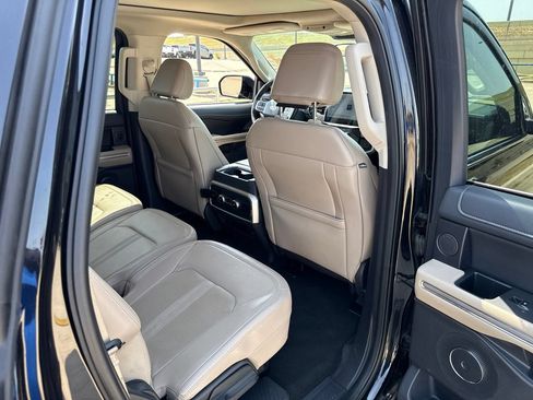Used 2024 Ford Expedition Max Limited RWD image 13