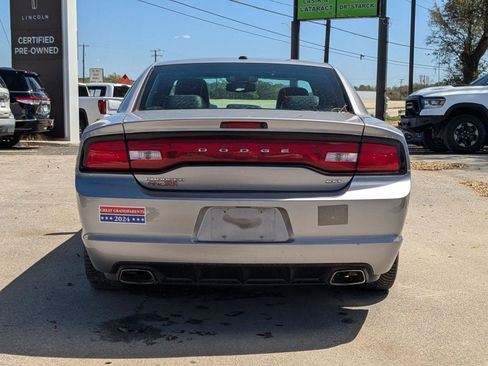 Used 2014 Dodge Charger SXT Plus image 4