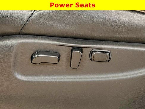 Used 2019 Nissan Armada Platinum w/ Captain's Chairs Package image 27