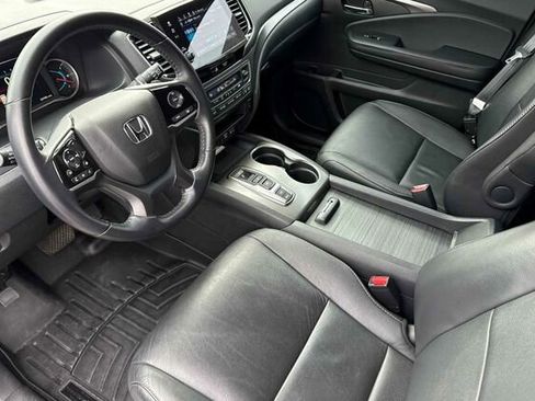 Certified 2022 Honda Pilot Special Edition image 10