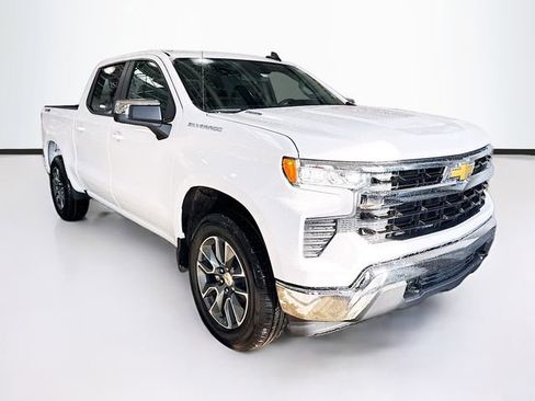 New 2026 Chevrolet Silverado 1500 LT image 3