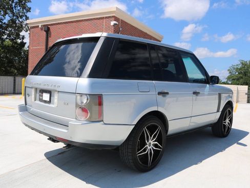 Used 2009 Land Rover Range Rover HSE AWD/4WD image 4