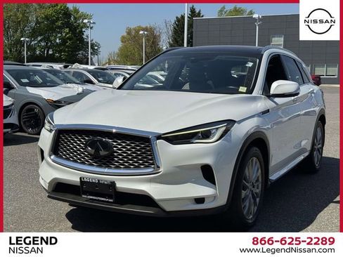 Used 2023 INFINITI QX50 Luxe AWD/4WD image 4