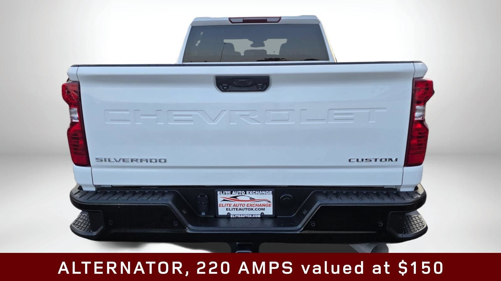 Used 2024 Chevrolet Silverado 2500 Custom w/ Custom Value Package AWD/4WD image 8
