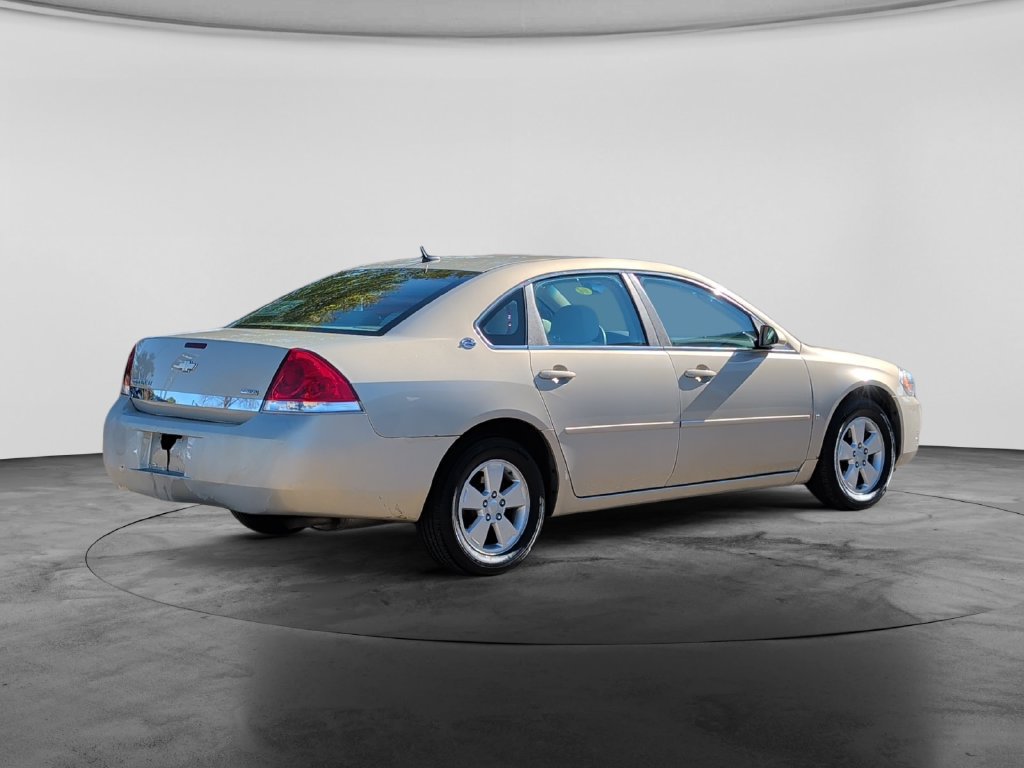 Used 2008 Chevrolet Impala LT FWD image 7