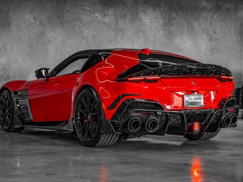 Used 2025 Ferrari 12Cilindri RWD image 21