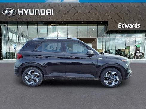 New 2026 Hyundai Venue SEL FWD image 6