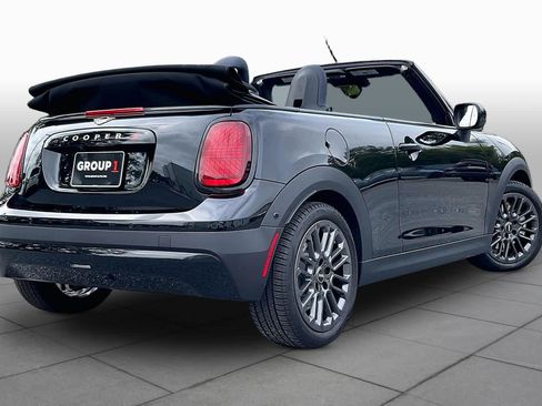 Used 2025 MINI Cooper S FWD image 12