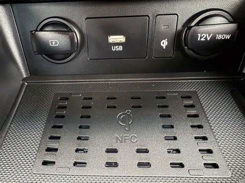 Used 2022 Hyundai Kona N image 25