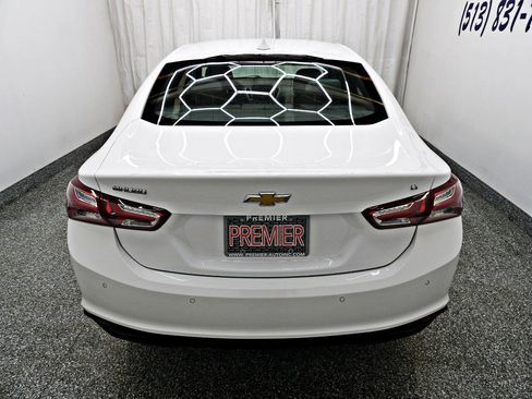 Used 2022 Chevrolet Malibu LT image 5