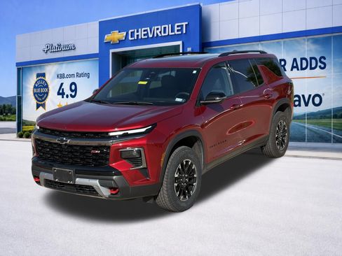 Used 2024 Chevrolet Traverse Z71 AWD/4WD image 13