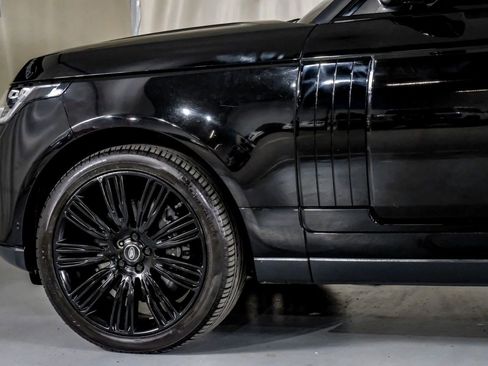 Used 2019 Land Rover Range Rover Supercharged image 12