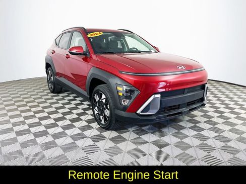 Used 2024 Hyundai Kona SEL AWD/4WD image 3