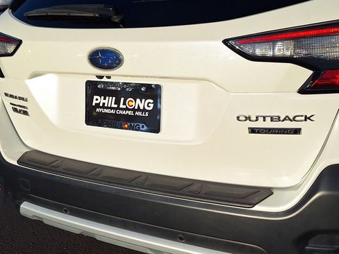 Used 2022 Subaru Outback Touring w/ Popular Package #2 image 33