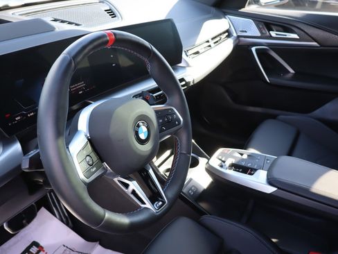 Used 2025 BMW X2 M35i AWD/4WD image 9
