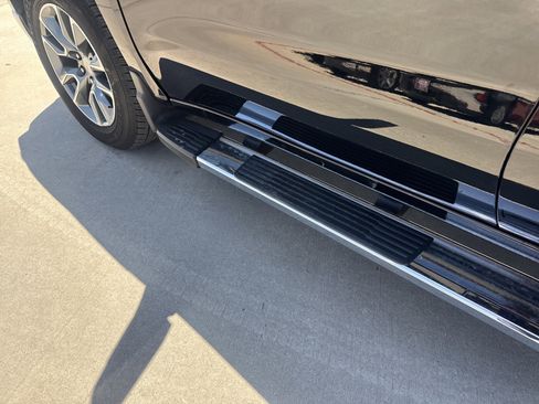 Used 2025 Chevrolet Silverado 1500 LT w/ Texas Edition Plus RWD image 8