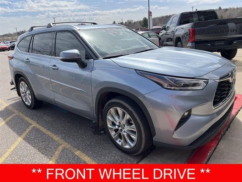 Used 2021 Toyota Highlander Limited image 4