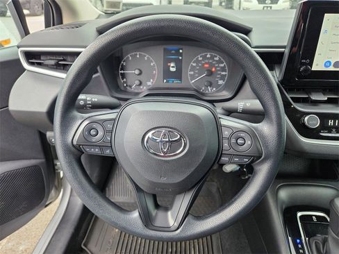 Used 2024 Toyota Corolla LE image 10