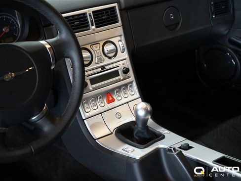 Used 2006 Chrysler Crossfire Coupe RWD image 17