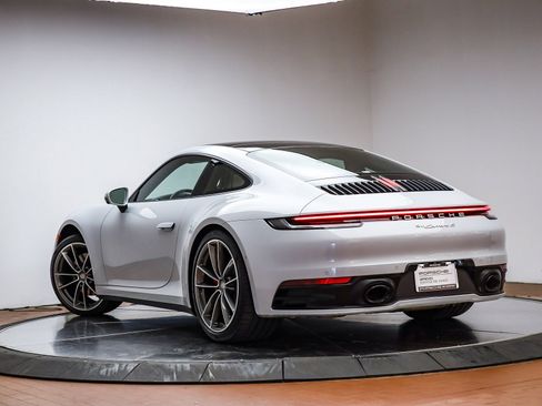 Used 2024 Porsche 911 Carrera S image 3