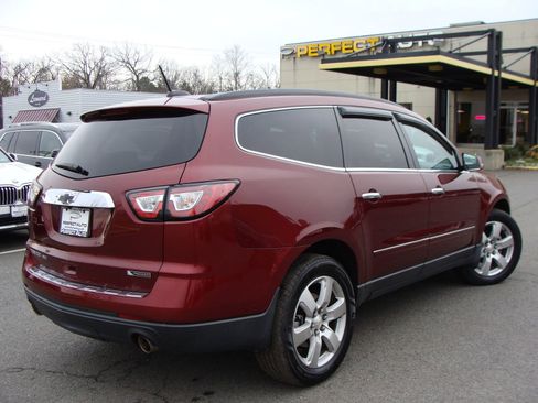 Used 2017 Chevrolet Traverse Premier image 6