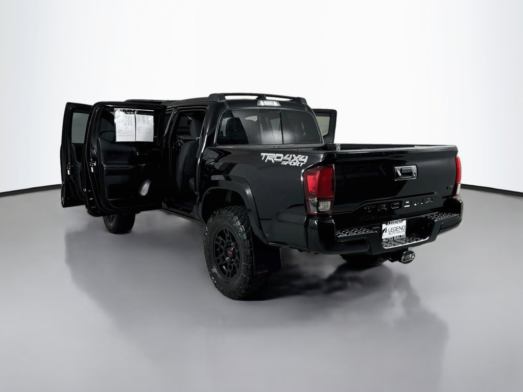 Used 2019 Toyota Tacoma TRD Sport AWD/4WD image 23