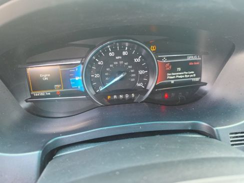 Used 2016 Ford Explorer XLT w/ Equipment Group 202A FWD image 22