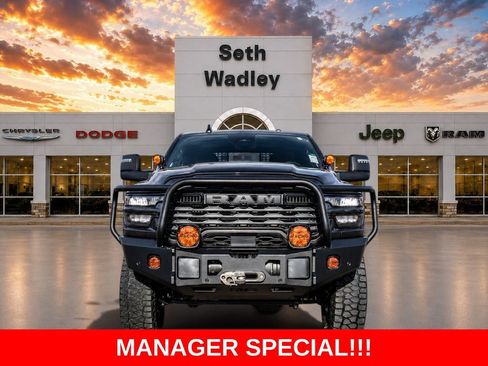 New 2025 RAM 2500 Big Horn AWD/4WD image 2