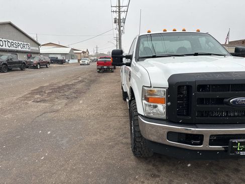 Used 2010 Ford F350 XL image 33